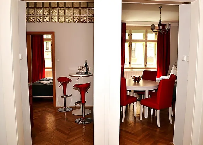 Classic 2bdr By Ruterra Apartment