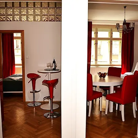 Classic 2bdr By Ruterra Apartmán