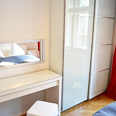 Apartment Classic 2bdr By Ruterra Prague